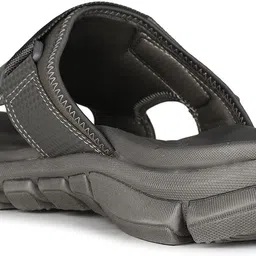 bata Men Casual Sandal image 3