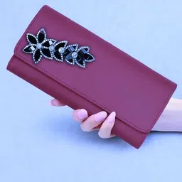 g m w Party Maroon Clutch-picture-32