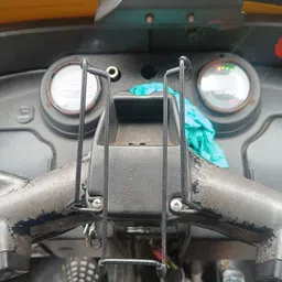 tca Auto Rickshaw Mobile Holder With Metallic Finish, Black, Pack of 1, Bike Mobile Holder image 4