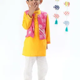LIL DRAMA Boys Ethnic Motifs Regular Kurta with Pyjamas image 3