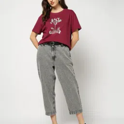 yousta Women Graphic Print Regular Fit Crew-Neck T-Shirt image 5