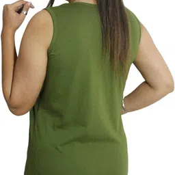pinkshell Women Solid Round Neck Cotton Blend Green T-Shirt image 2