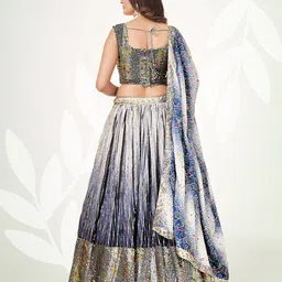 SHOPGARB Embroidered Sequinned Semi-Stitched Lehenga & Unstitched Blouse With Dupatta image 5