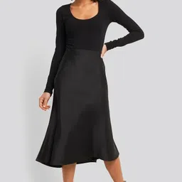 zerozabar Casual Regular Sleeves Solid Women Black Top image 4