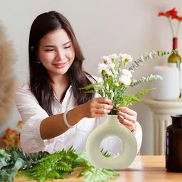 the potter White Donut Vase Pack of 3 Ceramic Vase For Flowers Handmade Ceramic Vase image 4
