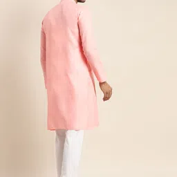 Anug by SOJANYA Men Pink Kurta with Churidar image 4