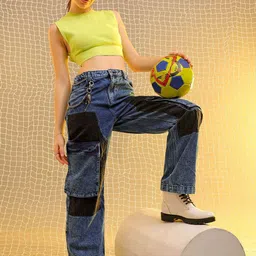 Freehand by The Indian Garage Co Women Relaxed Fit Heavy Fade Pure Cotton Cargo Jeans image 5