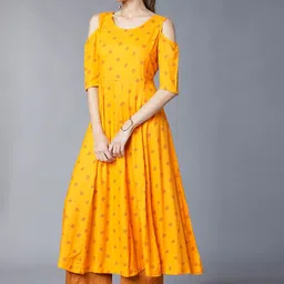 Vishudh Women Yellow Printed A-Line Kurta image 3