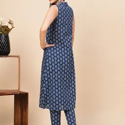 Globus Ethnic Motifs Printed A Line Kurta & Trouser Set image 3