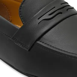 COBBLERSTONE Men Black Solid Regular Loafers image 5