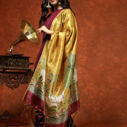 youthnic Women Cotton Blend Kurta Pant Dupatta Set image 5