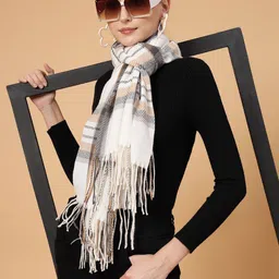 Mafadeny Checked Stole image 3