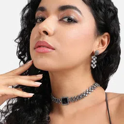 SOHI Silver-Plated Stone-Studded Jewellery Set image 2