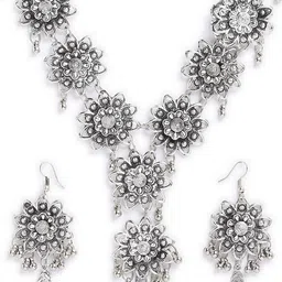 Arrabi  Oxidised Metallic-Toned Jewellery Set image 5