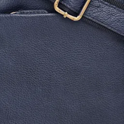 WildHorn Men Blue Textured Leather Messenger Bag image 4