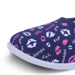 hiyaga Casuals For Women image 1