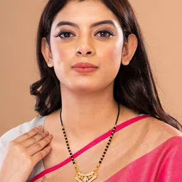 HOUSE OF ARLI Gold-Plated Artificial Stones and Beads Mangalsutra image 5