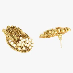 Adwitiya Collection Gold-Plated Stone-Studded & Beaded Jewellery Set image 5