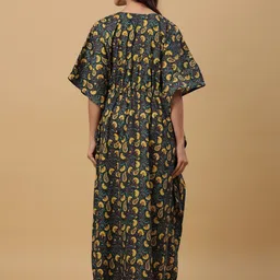 Ikk Kudi by Seerat Floral Printed Maternity Pure Cotton Maxi Kaftan Nightdress image 5