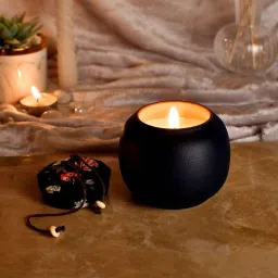 tayhaa Wind Bluebell Freesia Black Wax Scented Jar Candle image 1