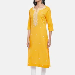 RANGMANCH BY PANTALOONS Women Mustard Yellow Floral Embroidered Thread Work Kurta image 5