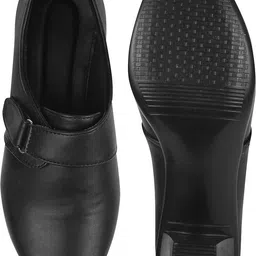 tryme Women Bellies Sandal image 5