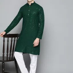 Jompers Men Mandarin Collar Embellished Pure Cotton Kurta image 3