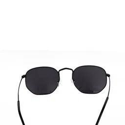 Awestuffs Unisex Black Square Sunglasses with UV Protected Lens MHFBSASIM0820 image 5