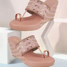 metro Women Wedges Sandal image 1