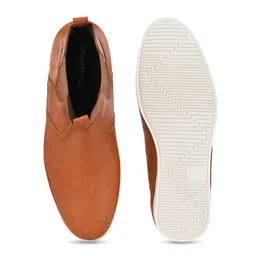 The Roadster Co. Men Mid-Top Chelsea Boots image 4