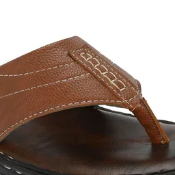 IVRAH Men Textured Comfort Sandals image 5