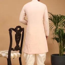 SHRESTHA BY VASTRAMAY Men Pink Embroidered Chikankari Kurta with Dhoti Pants & Dupatta image 5