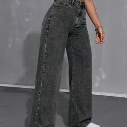 luminoire Women Loose Fit Mid Rise Grey Jeans image 4