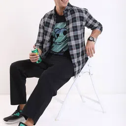 HIGHLANDER Grey & Black Checked Long Sleeves Slim Fit Casual Shirt image 4