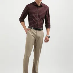 Tommy Hilfiger Men Horizontal Stripes Opaque Striped Casual Shirt image 5