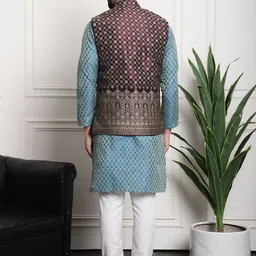 SOJANYA Ethnic Motifs Woven Design Jacquard Silk Cotton Kurta With Churidar & Nehru Jacket image 5