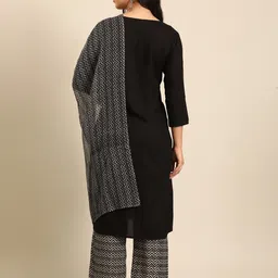 IMARA Notched Neck Straight Kurta with Trousers & Dupatta image 5