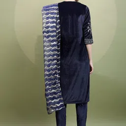 Vishudh Women Embroidered Knitted Velvet Kurta with Trousers & With Dupatta image 5