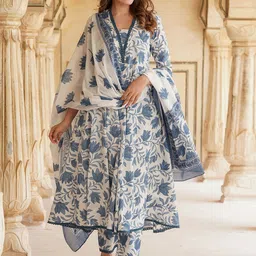 KALINI Floral Printed Square Neck Pure Cotton Anarkali Kurta with Trousers & Dupatta image 3