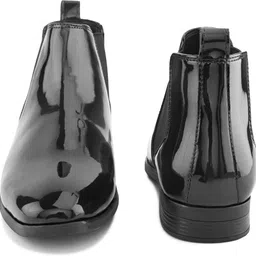 roadster Trendy Outdoor Slip-On Synthetic Leather Lightweight Chelsea Boots For Men Boots For Men image 3