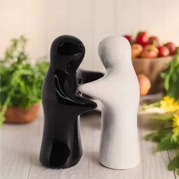 the decor lane Tasteful Twins Black & White Ceramic (Set of 2) Salt & Pepper Shaker image 1