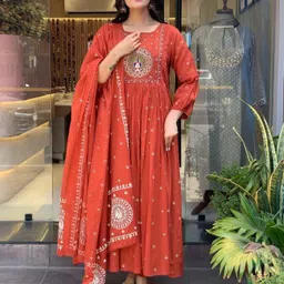 vyomira Embroidered Kurta, Palazzo & Dupatta Set-picture-23