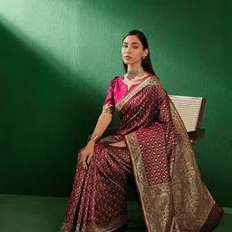 Sangria Red Ethnic Motifs Woven Design Zari Banarasi Saree image 2