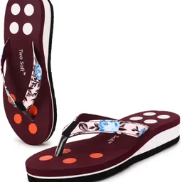 two soft Women Slippers image 4