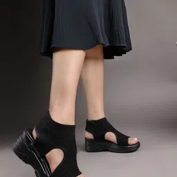 tryme Women Sports Sandal image 2