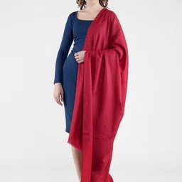 MUFFLY Lightweight Pure Wool Shawl image 2