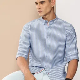 INVICTUS Slim Fit Opaque Striped Casual Shirt-picture-29