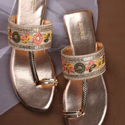 Anouk Women Embellished Ethnic One Toe Flats-image-54