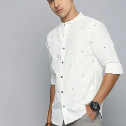 R.Code by The Roadster Life Co. Geometric Printed Casual Shirt image 1