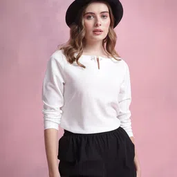 DressBerry Solid Top with Bead Brooch-picture-25